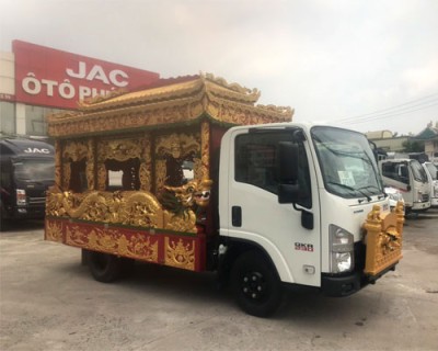 Xe Rồng Tang Lễ Chở Quan Tài