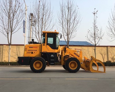 MÁY XÚC LẬT GẦU 1m3 MODEL DD928S