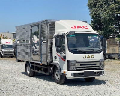 Xe Tải JAC 3.5 Tấn (3.495KG) Thùng Kín - Thùng Bạt