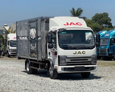 XE TẢI JAC N200S PRO 1T9 THÙNG KÍN