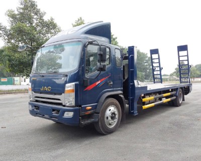 XE NÂNG ĐẦU JAC N900 CHỞ MÁY CÔNG TRÌNH