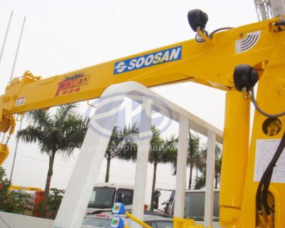 Cẩu Soosan 3.2 tấn 