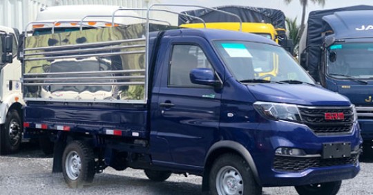 XE TẢI SRM 930KG THÙNG DÀI 2M7