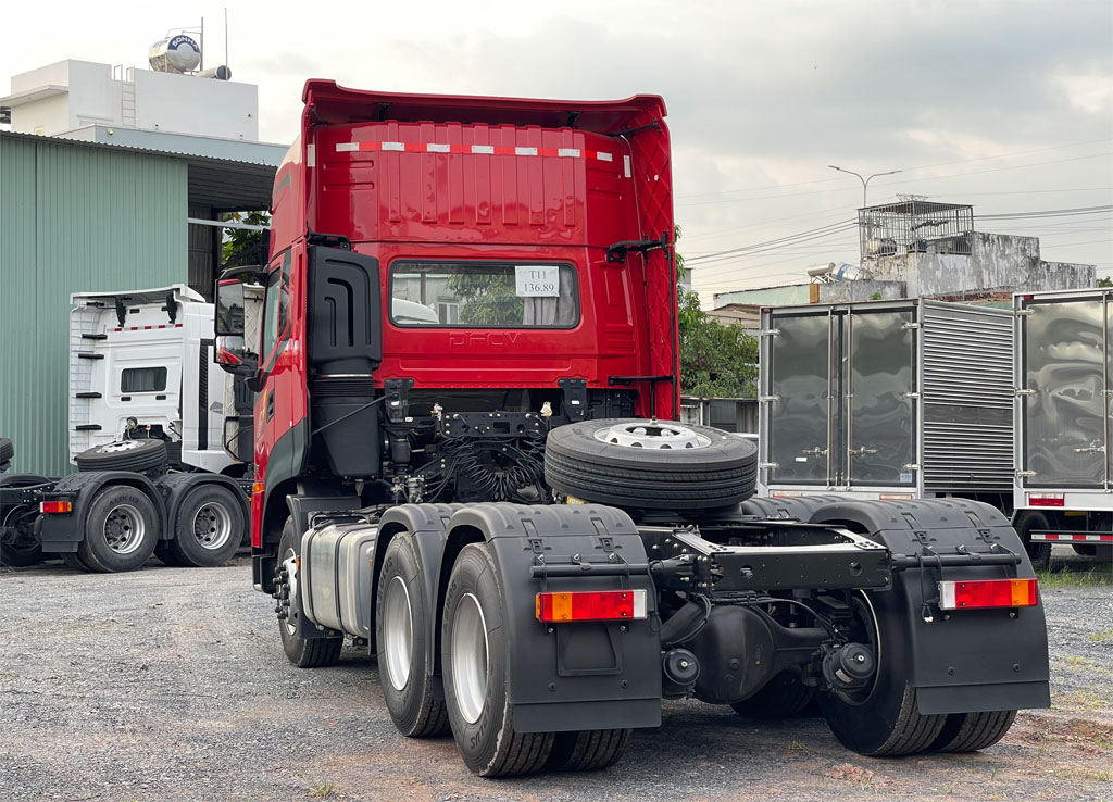 đầu kéo dongfeng
