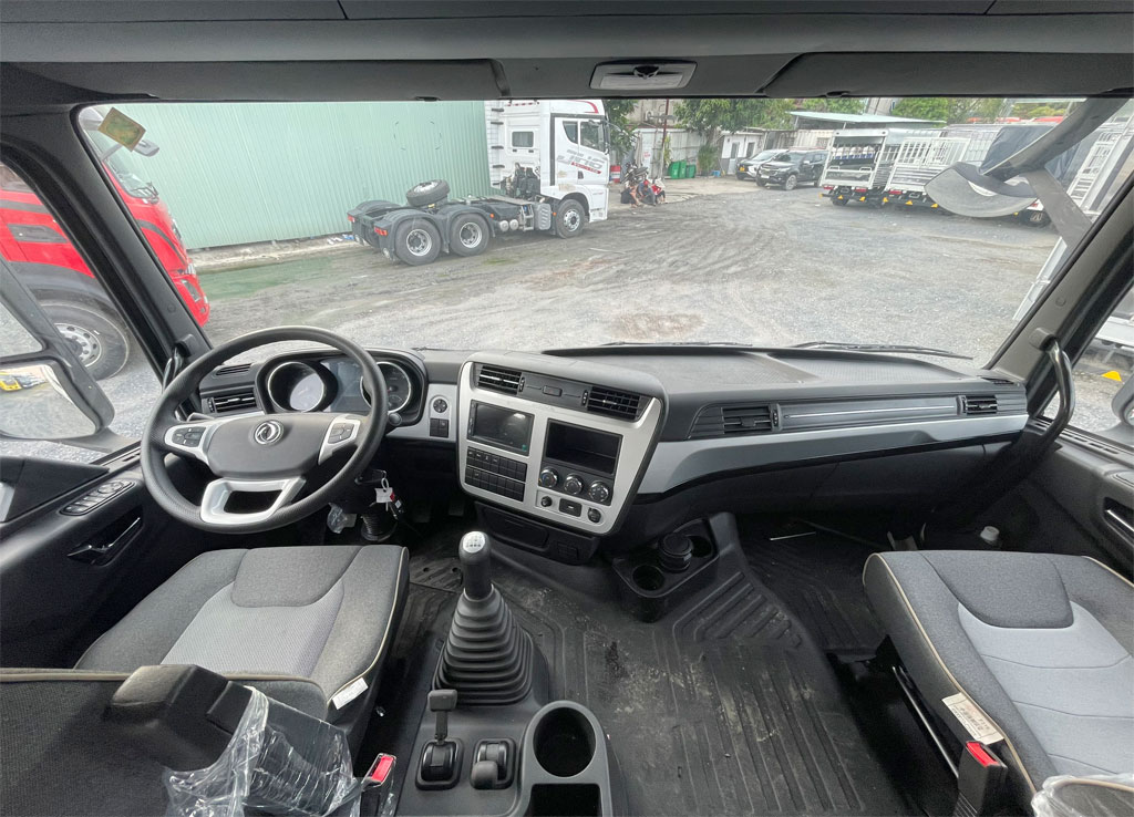đầu kéo dongfeng