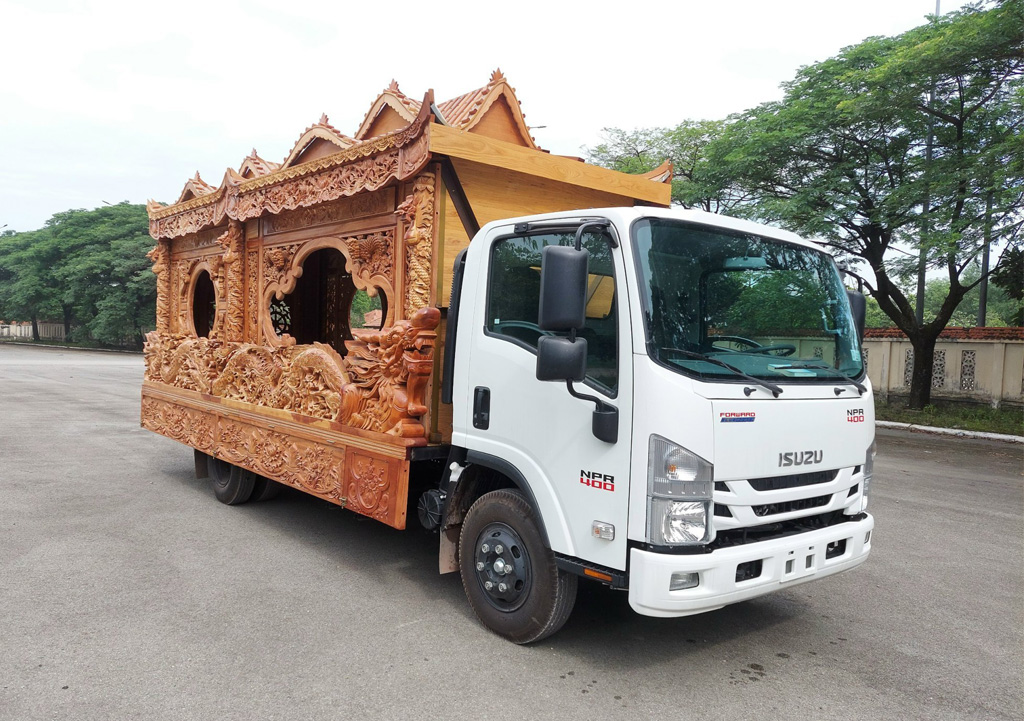 xe chở quan tài