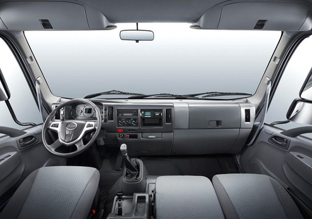 jac n500 chở gà