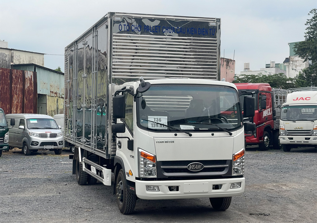 xe tải veam chở pallet