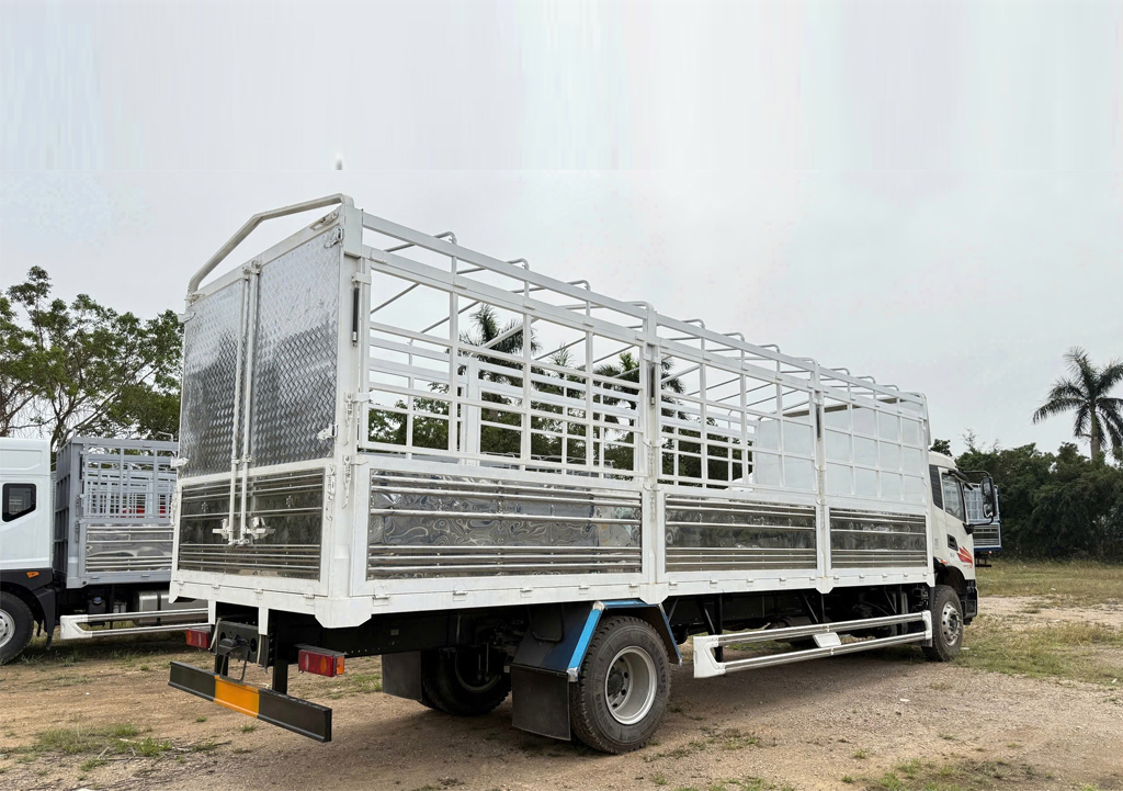 dongfeng hoàng huy 9 tấn