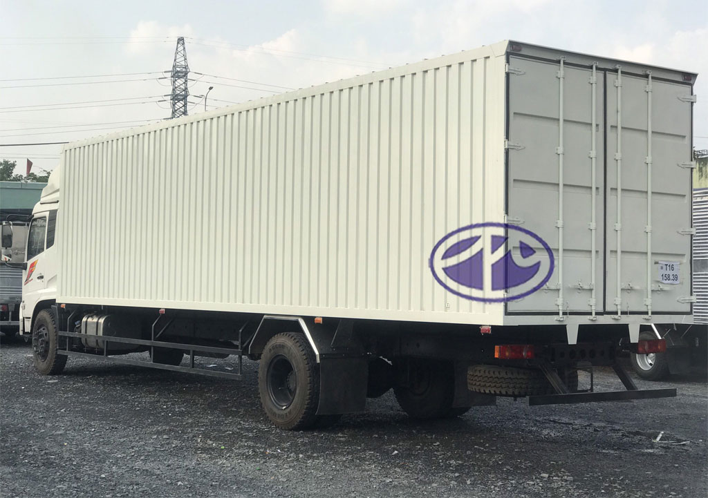xe tải thùng container