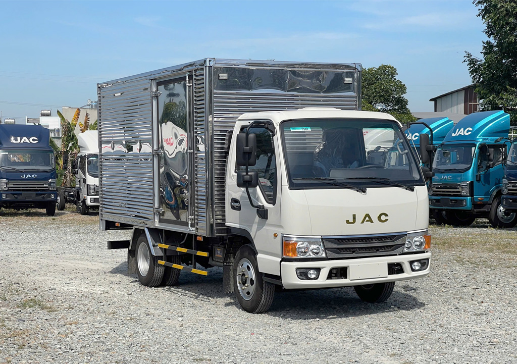xe tải jac 2t4