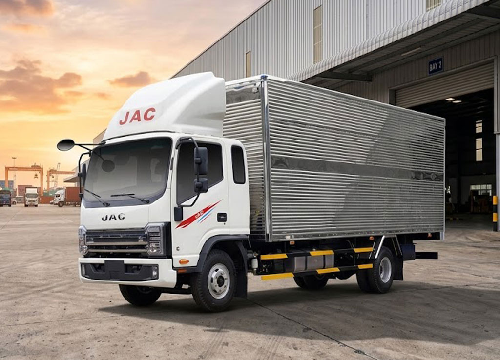 xe tải jac n750 thùng kín