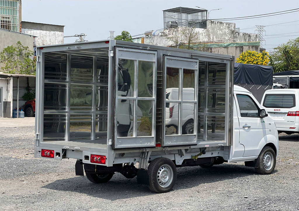 xe tải srm t30 thùng kín